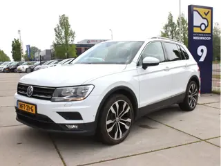 Volkswagen Tiguan 1.4 TSI 150pk Business DSG, Carplay/Camera, winter pakket, trekhaak Zomeractie!
