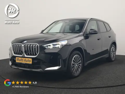 BMW iX1 xDrive30 67 kWh 313pk Dealer O.H. | Trekhaak Af Fabriek | Camera | Adaptief M Onderstel | Vo