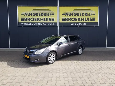 Toyota AVENSIS KOMBI T4 (bj 2011)