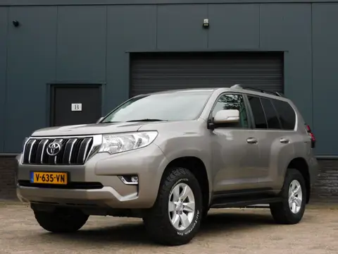 Toyota Land Cruiser 2.8 D-4D-F Challenger Window Van 1e EIGENAAR! PERFECT ONDERHOUDEN! BF GOODRICH!