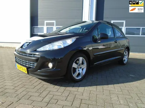 Peugeot 207 1.6 VTi Première navi cruise nette 207