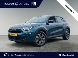 Fiat 600 La Prima 1.2 Hybrid 145pk | ALL-SEASON BANDEN | CAMERA | NAVI | APPLE CARPLAY / ANDROID AUT