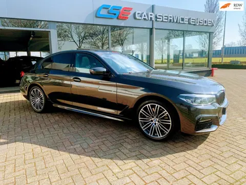 BMW 5-serie 530i High Executive M Pakket Adaptief onderstel Schuifdak Full Options