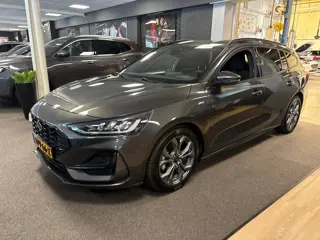 Ford Focus Wagon 1.0 EcoBoost Hybrid ST Line / Automaat / stuur en stoel verwarming / led / pdc /