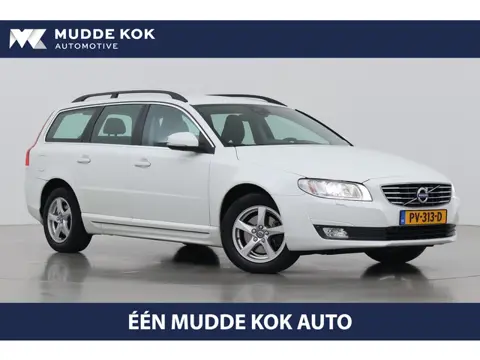 Volvo V70 2.0 D2 Dynamic Edition | Automaat | Stoelverwarming | PDC V+A | Xenon | Verwarmde voorruit