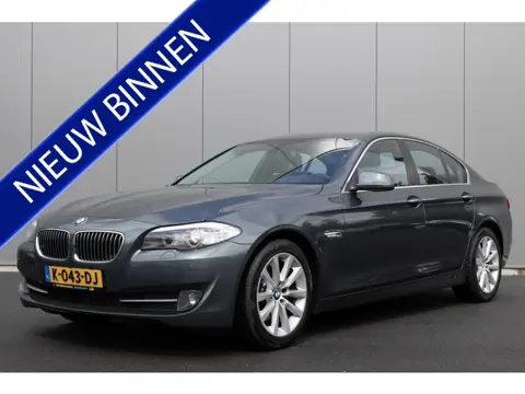 BMW 5 Serie 523i High Executive | LEDER | NAVI | STOELVERWARMING