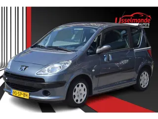 Peugeot 1007 1.4 Urban 87.939km nap (bj 2006)