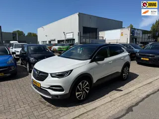 Opel Grandland X 1.2 Turbo Innovation, Leder, Navi, Camera, Trekhaak, Nette auto