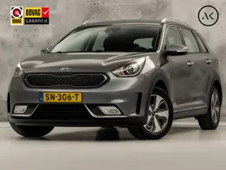 Kia Niro 1.6 GDi Hybrid DynamicLine Automaat (APPLE CARPLAY, NAVIGATIE, CAMERA, LEDER, SPORTSTOELEN,