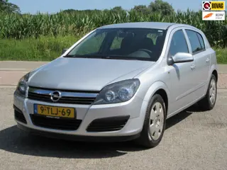 Opel Astra 1.4 Essentia