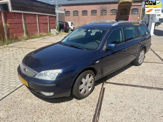 Ford Mondeo Wagon 2.0-16V Ghia Executive