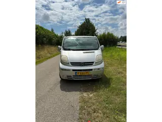 Opel VIVARO 2.5DTI 2.9T L2H1