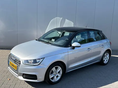 Audi A1 Sportback 95PK TFSI Pro Line Bi-Tone/Navigatie/Bluetooth/Cruise-control
