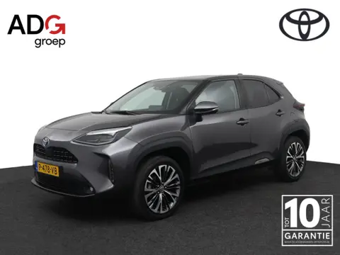 Toyota Yaris Cross 1.5 Hybrid Executive | Leder - Stof bekleding | Dodehoekherkening | Trekhaak | Pa