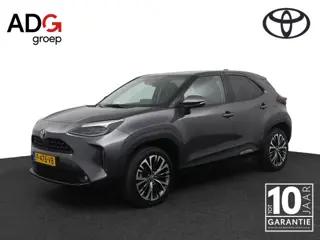 Toyota Yaris Cross 1.5 Hybrid Executive | Leder - Stof bekleding | Dodehoekherkening | Trekhaak | Pa