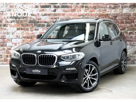 BMW X3 xDrive20i High Executive M Sport Pakket Automaat / Panoramadak / Trekhaak / Leder / Driving A