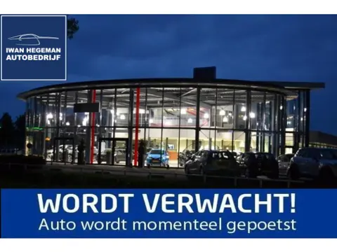 Mazda 2 Hybrid - Toyota Yaris 1.5 | Navigatie via Apple Carplay | Stoel + stuurverwarming | Cruise C