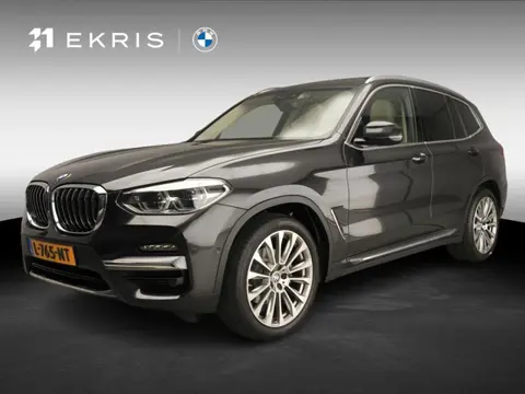 BMW X3 xDrive20i | LED | Leder | Navigatie | Trekhaak | Panoramadak | Sportstoelen | Stoelverwarming