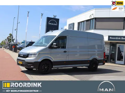 MAN TGE 3.140 L3H3 Commander uitvoering, 18" LMV Hoog dak, Alarm, trekhaak, Navigatie groot, BPM vri