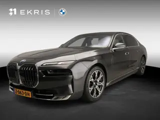 BMW 7-serie 750e xDrive | LED | Leder | HUD | Active cruise | Panoramadak | Active steering | DAB | 