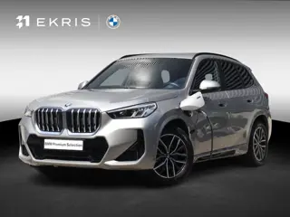 BMW X1 xDrive25e | M Sportpakket | Trekhaak | Getint Glas | Verwarmbare Voorstoelen | Apple Carplay 