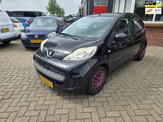 Peugeot 107 1.0-12V XS