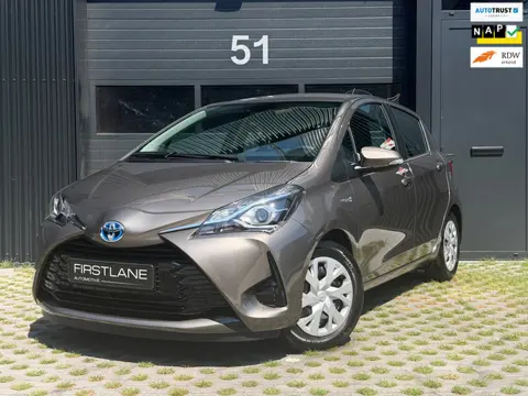 Toyota Yaris 1.5 Hybrid Active | Lage KM | Lane Ass | Cruise