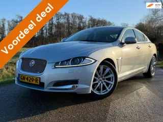 Jaguar XF 2.2D Automaat / 1e Eigenaar / Unieke staat! / Leder / Camera / Navi / Key-Less / Clima / X