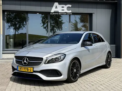 Mercedes-Benz A-Klasse 180 Prestige AMG (bj 2015)