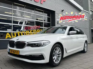 BMW 5-serie Touring 520i Executive - Panorama dak -Schuifdak I Navigatie I Airco I LED I PDC I Sport