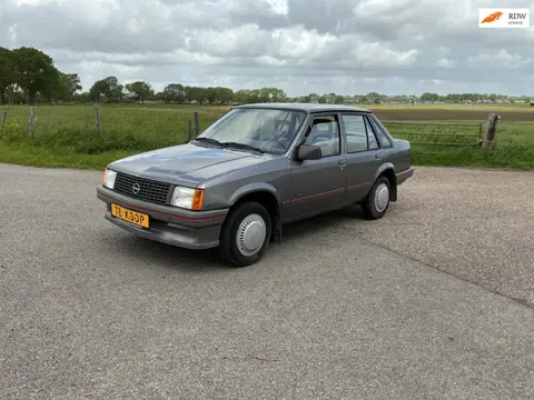 Opel Corsa 1.0 S