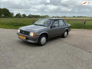 Opel Corsa 1.0 S