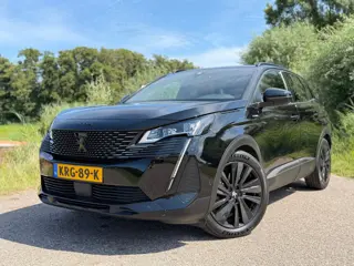 Peugeot 3008 1.6 HYbrid 225 GT Business Pack / Automaat / Panorama dak / Massagestoelen / Adaptive C