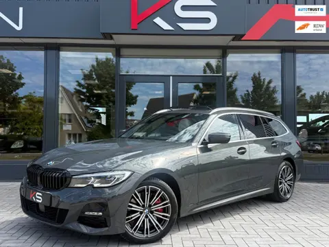 BMW 3-serie Touring 330e xDrive High Executive M Pano Individual Laser 360 camera