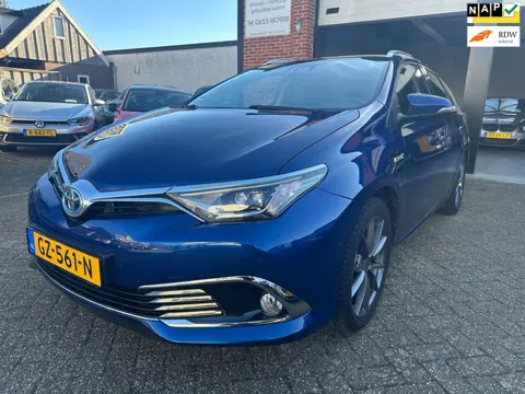 Toyota Auris Touring Sports 1.8 Hybrid Lease pro AUTOMAAT-PDC-CLIMA-NAVI-CRUISE