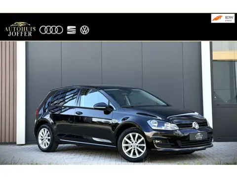 Volkswagen Golf 7 1.2 TSI Lounge/Highline 86PK 2e eigenaar | Dealer onderhouden | Rijklaar