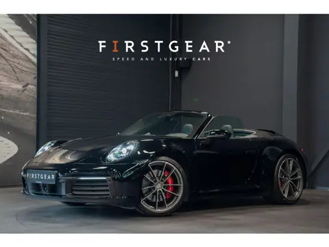Porsche 911 Cabrio 3.0 Carrera 4S *BOSE / Vierwielbesturing / Stoelventilatie / Sport-uitlaat / 18-W