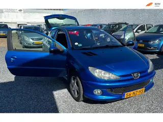 Peugeot 206 1.6-16V XS | nwe distributie | Airco