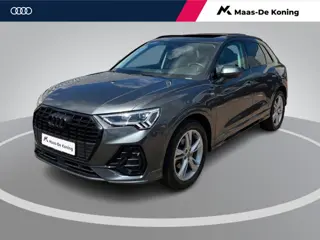 Audi Q3 35TFSI 110KW/150PK S-Line · Camera · Trekhaak · Panoramadak · Stoelverwarming · Apple/Androi