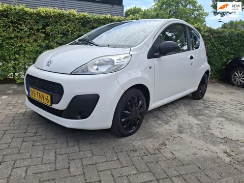 Peugeot 107 1.0 Access Accent AIRCO 2012 ERG FIJNE AUTO