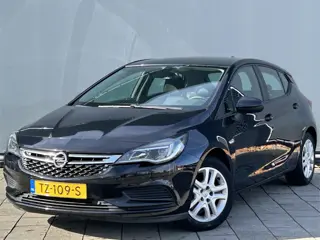 Opel Astra BWJ 11-2018 | 1.0 105PK Online Edition | TREKHAAK | NAVI | VRUISE | AIRCO | CRUISE | PDC 