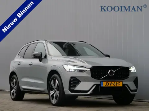 Volvo XC60 2.0 T6 Plug-in hybrid AWD Plus Dark 350 Pk Automaat Navi / Leer / Pano-dak / DAB / Apple 