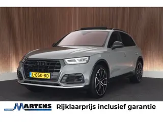 Audi Q5 2.0 TFSI 252pk quattro 2x S-Line Black Edition Luchtvering Trekhaak Camera Head-Up B&O Massa