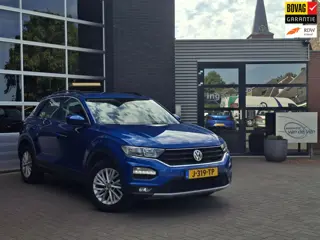 Volkswagen T-Roc 1.5 TSI Sport | Stoel -& stuurverwarming | Achteruitrij Camera