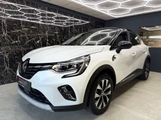 Renault Captur 1.6 E-Tech full hybrid 145 techno PANO STOELVERWARMING NAV