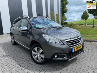 Peugeot 2008 1.2 PureTech Allure Navi-Pano-Clima-Cruise-Lmv-Trekhaak