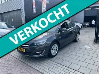 Opel Astra 1.4 Turbo Design Edition Airco PDC NAP APK