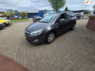 Opel Astra Sports Tourer 1.4 Edition