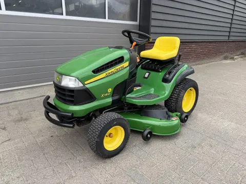 John Deere X140 Zitmaaier – Slechts 211 uur – 48 inch NIEUW maaidek
