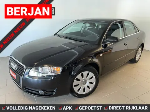 Audi A4 Limousine 1.6 Advance AIRCO NAVI CRUISE VELGEN NWE DISTRI NWE APK ZEER NETJES INRUIL MOGELIJ